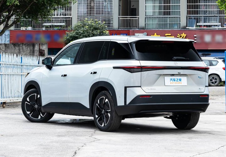 Toyota BZ3X 520 PRO+ — фото 3