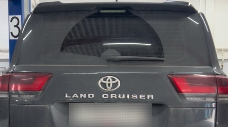 Мойка радиатора Toyota Land Cruiser 300 в Москве