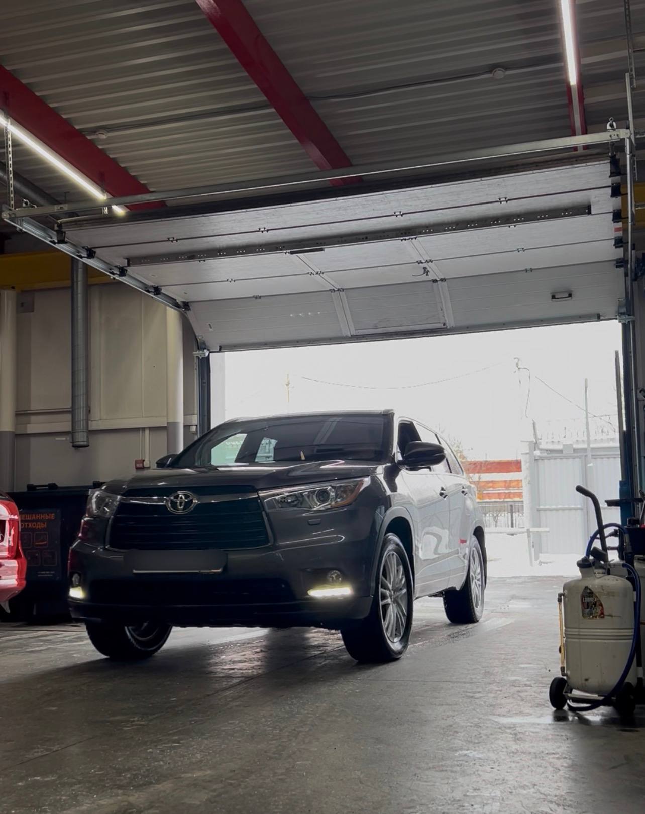 Toyota Highlander замена шаровой опоры рычага Тойота Хайлендер