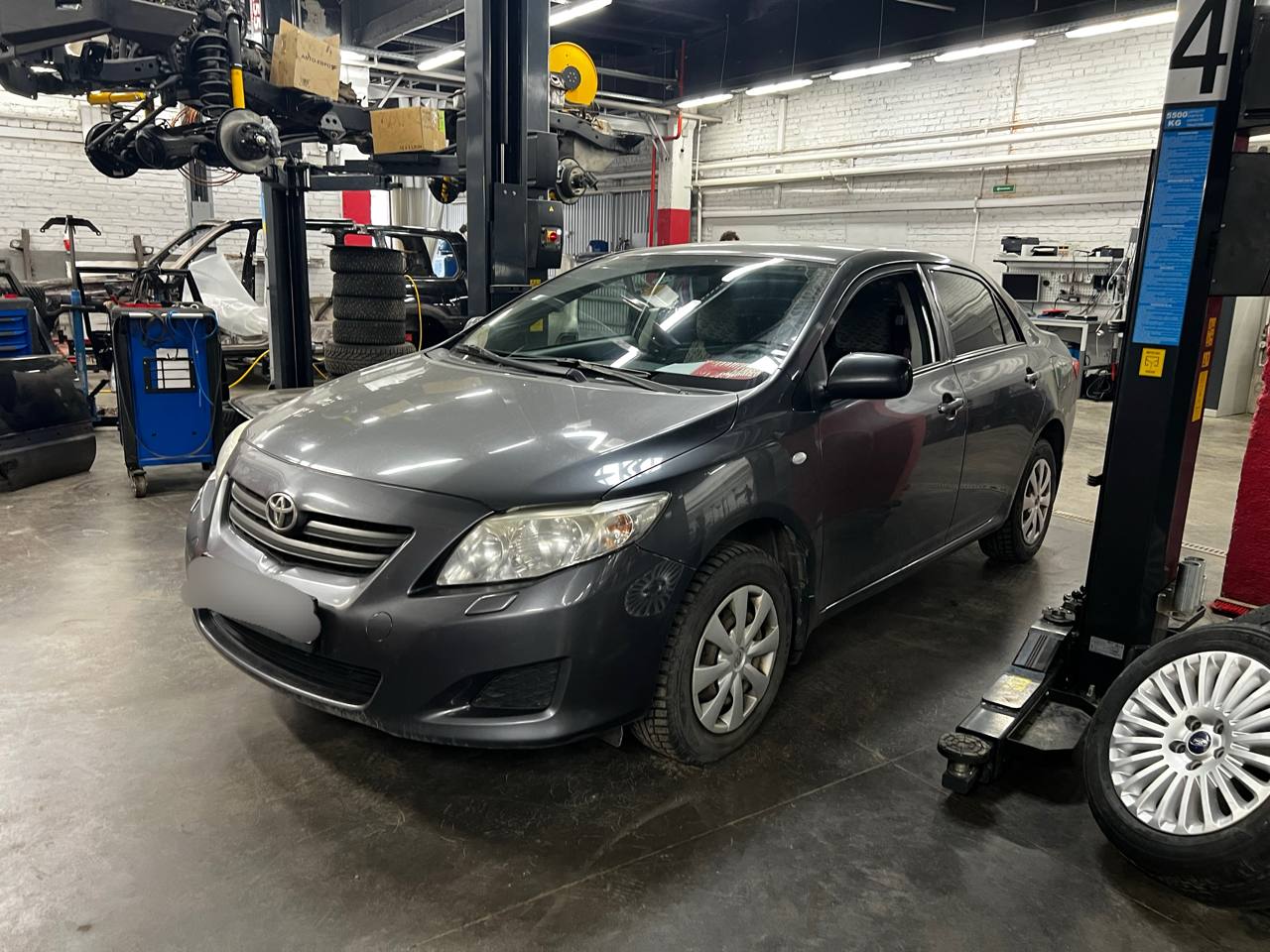 Тойота Королла 2007 установка пламегасителя Toyota Corolla Е140 Катализатор